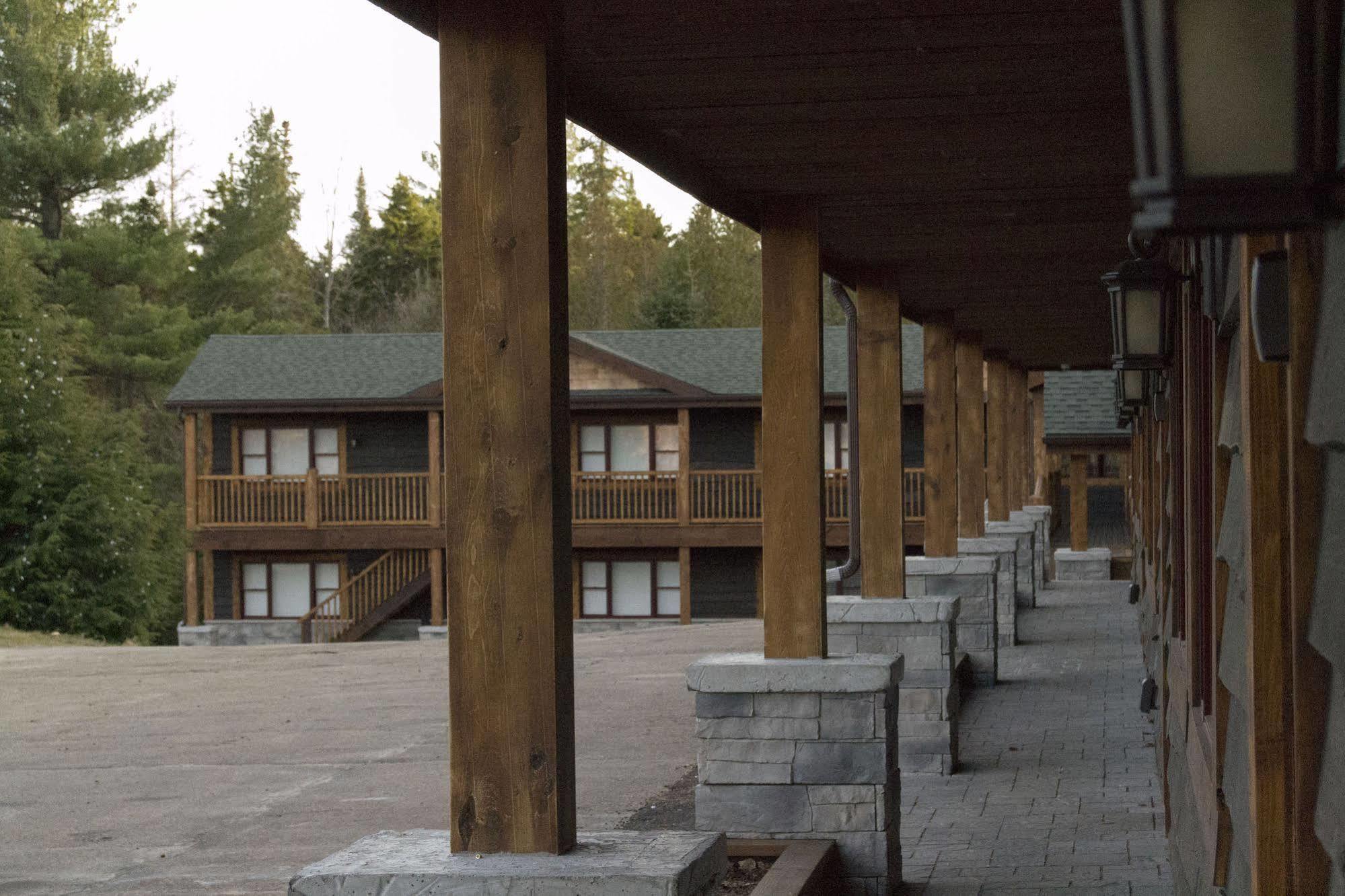Lake Placid Inn: Residences Kültér fotó